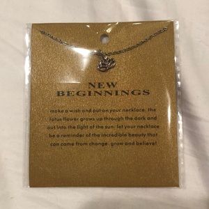 NEW NEVER WORN NEW BEGINNINGS LOTUS NECKLACE